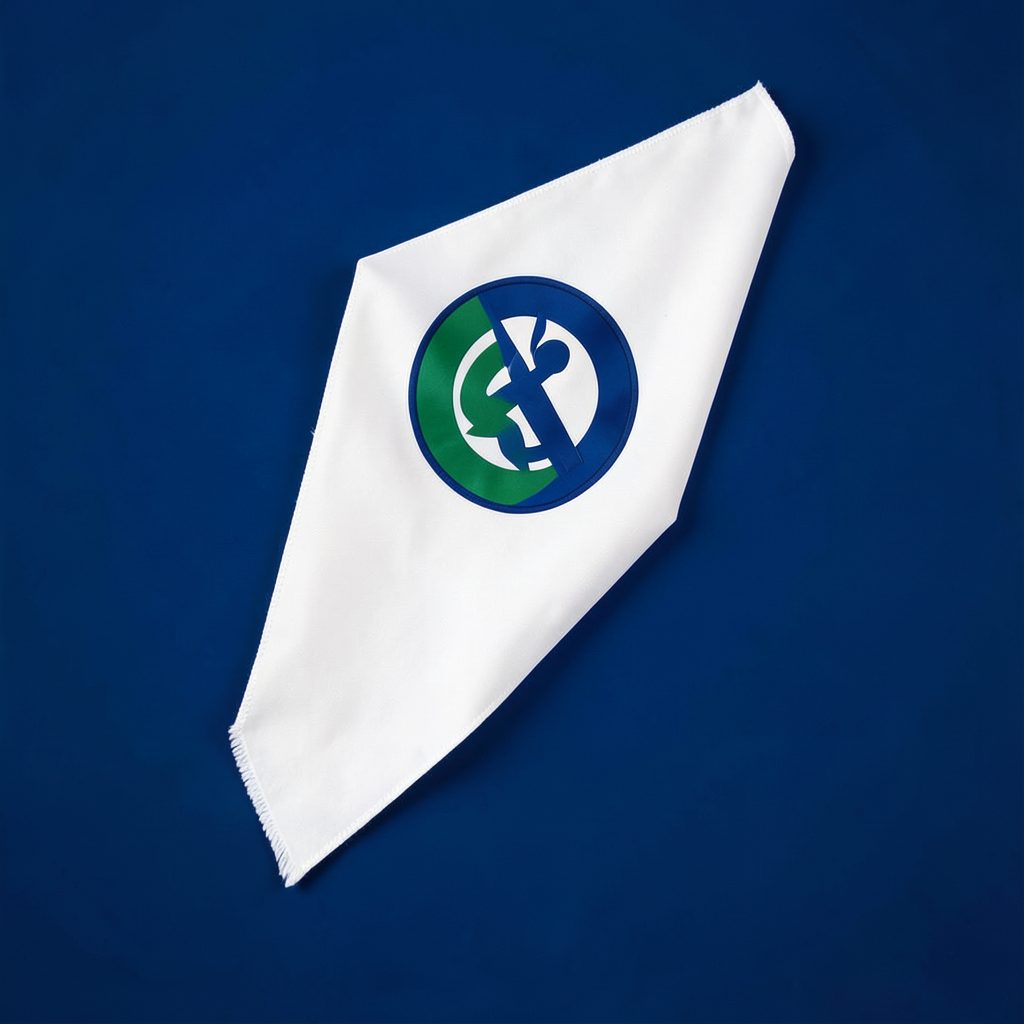 Emblema circular con pañuelo blanco sobre fondo azul profundo, símbolo de la lucha por la memoria y la justicia